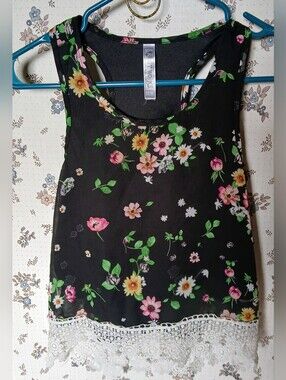 Like New Girls Tank Top with Lace Size Large